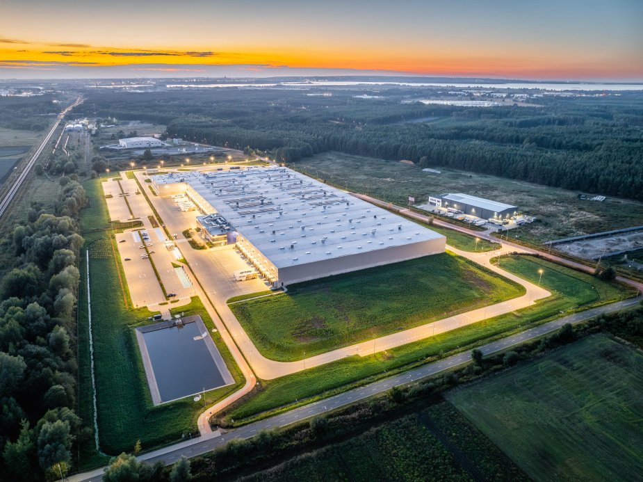 Jak se měnící nákupní zvyky promění sklady a logistiku do roku 2030