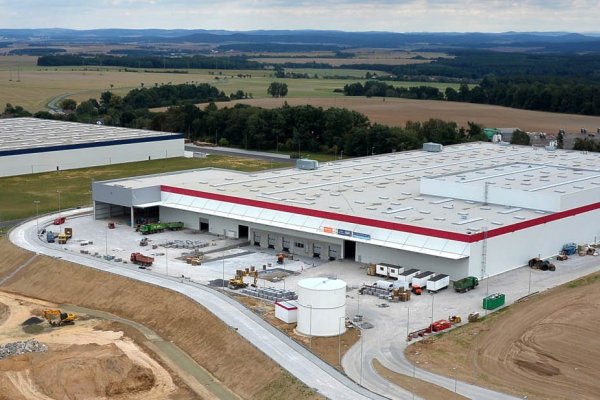 Panattoni Europe a Accolade předali výrobní halu společnosti KION Group