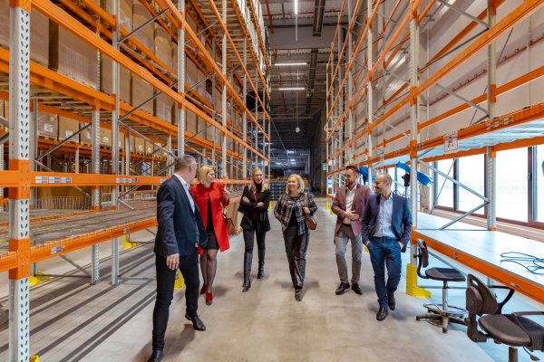 AUTODOC inaugura sus instalaciones en el parque de Accolade en Szczecin