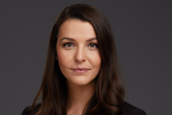 Accolade Stories #3 - Martina Nová