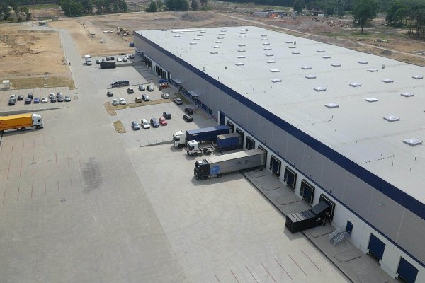 Accolade oživila areál staré letecké továrny ve Štětíně