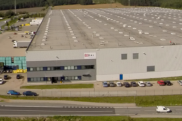 Do nové haly v zóně v Panattoni Parku Stříbro se nastěhoval nájemník. Ideal Automotive zaměstná 400 lidí