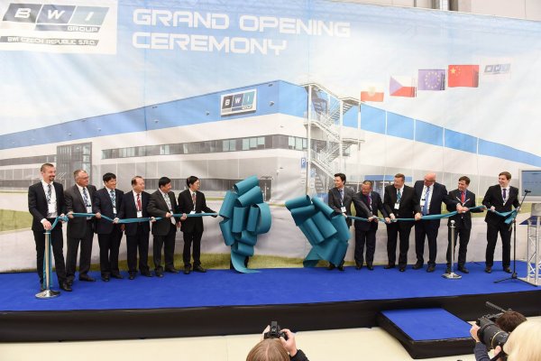 V Chebu se budou vyrábět tlumiče pro vozy Jaguar, Land Rover či Volvo